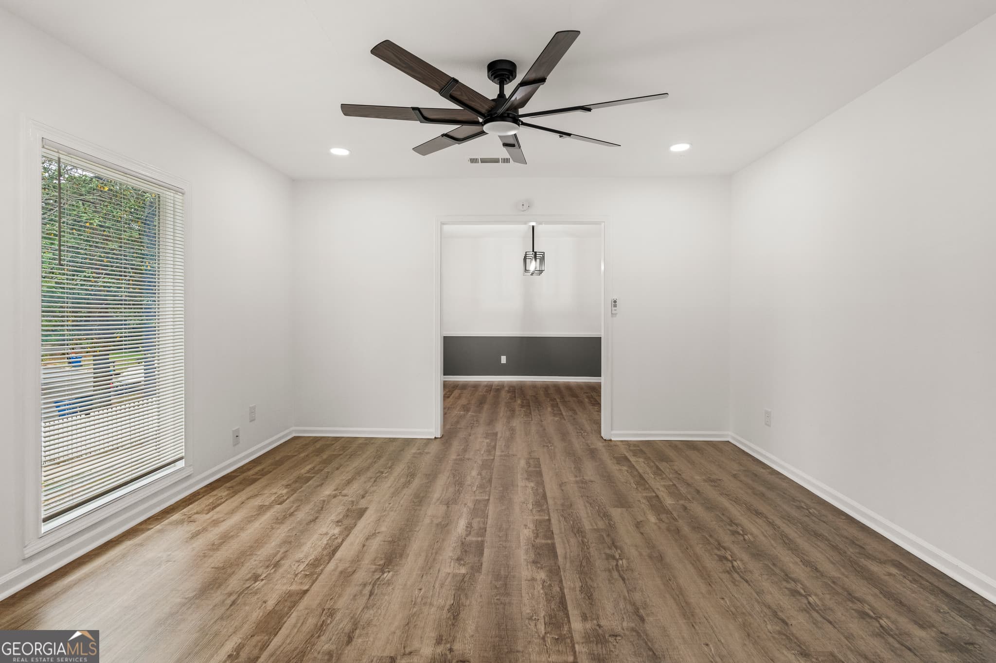 3 bedroom, 2 bathroom, 1,651 sq ft single family residence for sale at 6143 BROOKLET Drive, Columbus, GA 31909 — photo 3