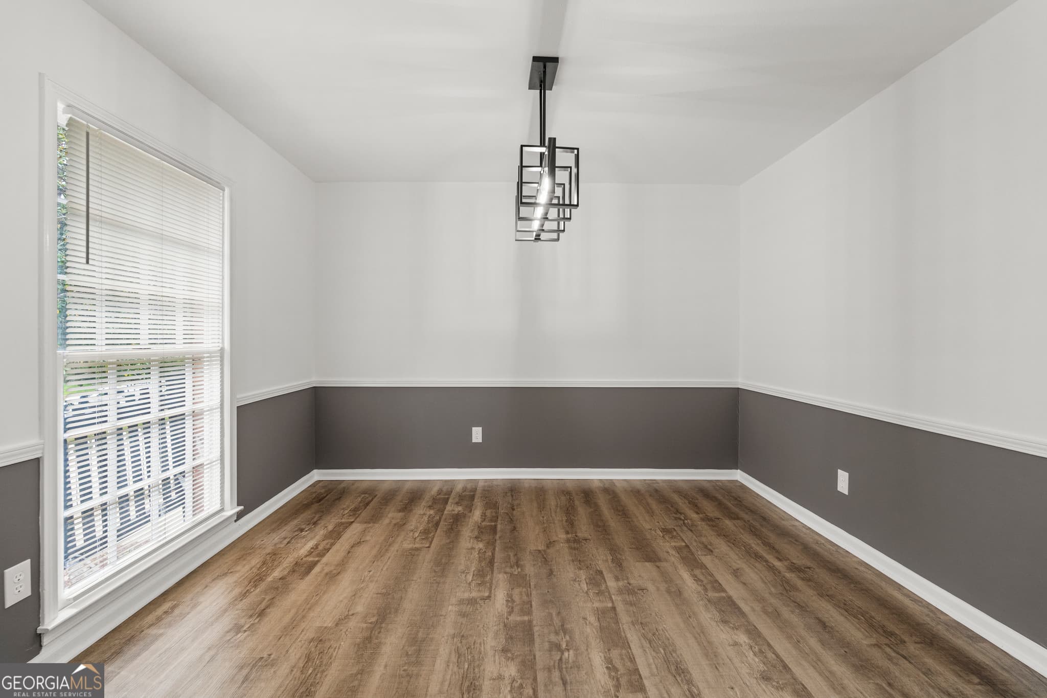 3 bedroom, 2 bathroom, 1,651 sq ft single family residence for sale at 6143 BROOKLET Drive, Columbus, GA 31909 — photo 5