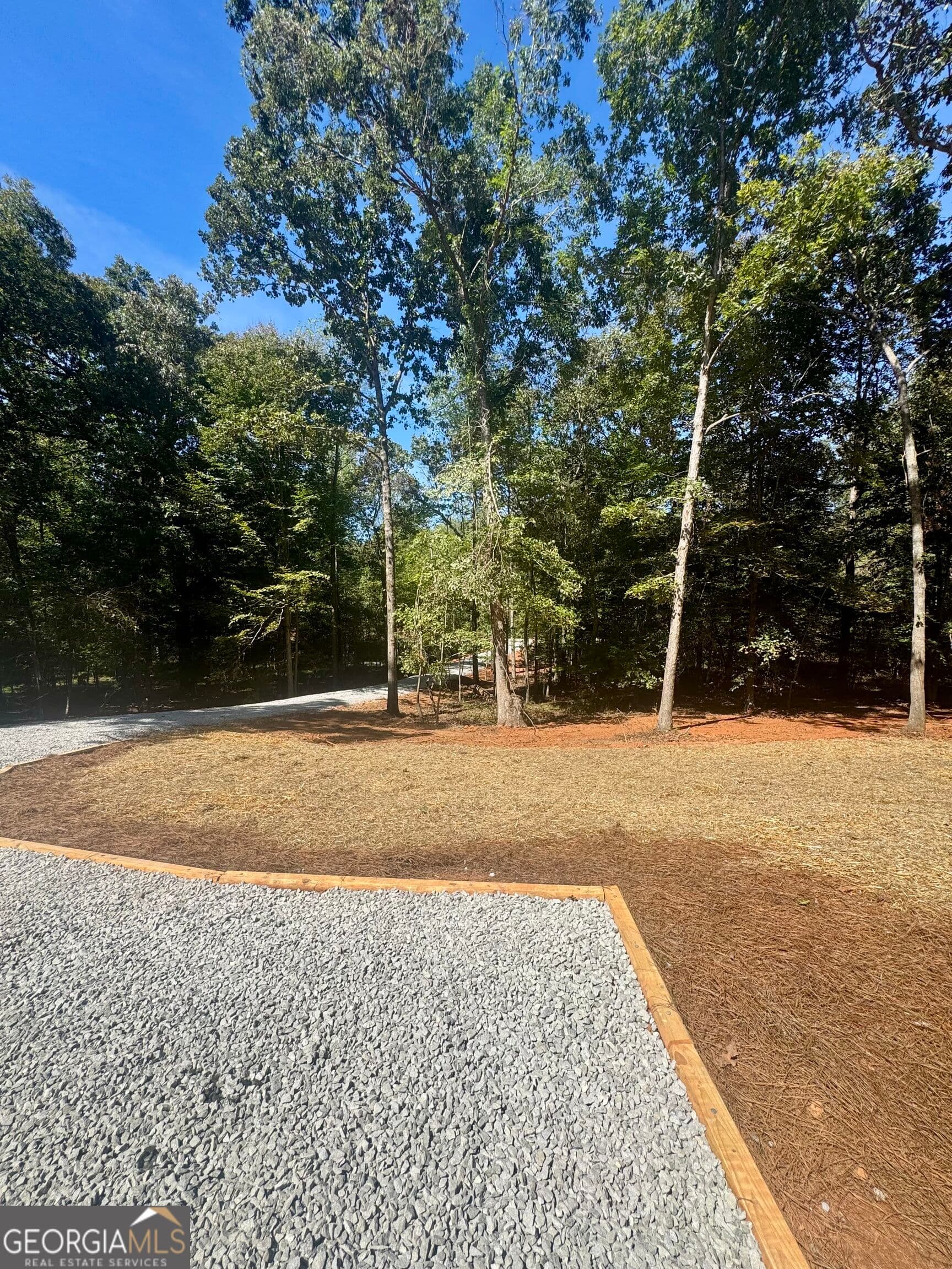 3 bedroom, 2 bathroom, 1,456 sq ft manufactured home,single family residence for sale at 1064 Garner Road, Cornelia, GA 30531 — photo 4