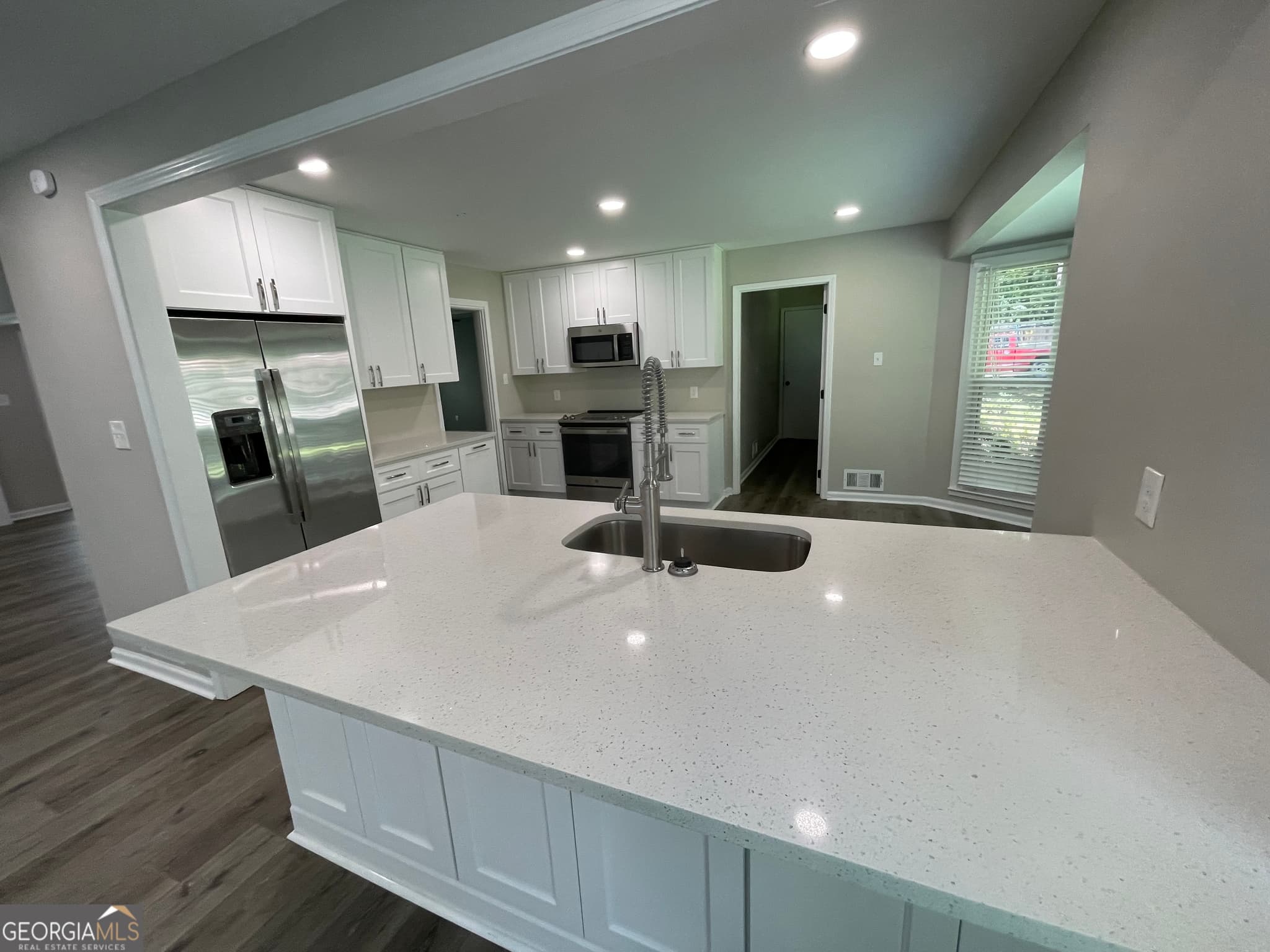 3 bedroom, 2.5 bathroom, 1,630 sq ft single family residence for rent at 160 Shoal Creek Road, Fayetteville, GA 30215 for $3,500 a month — photo 10