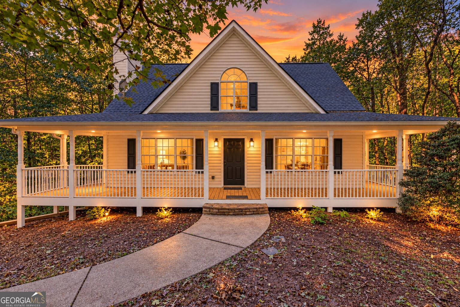 3 bedroom, 2.5 bathroom, 2,002 sq ft single family residence for sale at 140 Shadow Hills Lane, Dawsonville, GA 30534