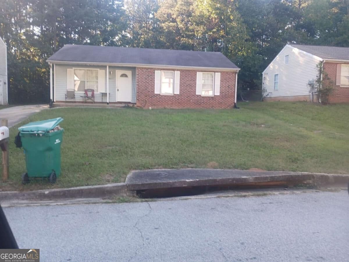3 bedroom, 1.5 bathroom, 1,048 sq ft single family residence for rent at 5677 Pine Gate Drive, College Park, GA 30349 for $1,250 a month — photo 1 of 1