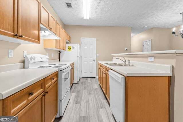 3 bedroom, 2.5 bathroom, 1,692 sq ft townhouse for rent at 4932 Vireo Drive, Flowery Branch, GA 30542 for $1,795 a month — photo 10