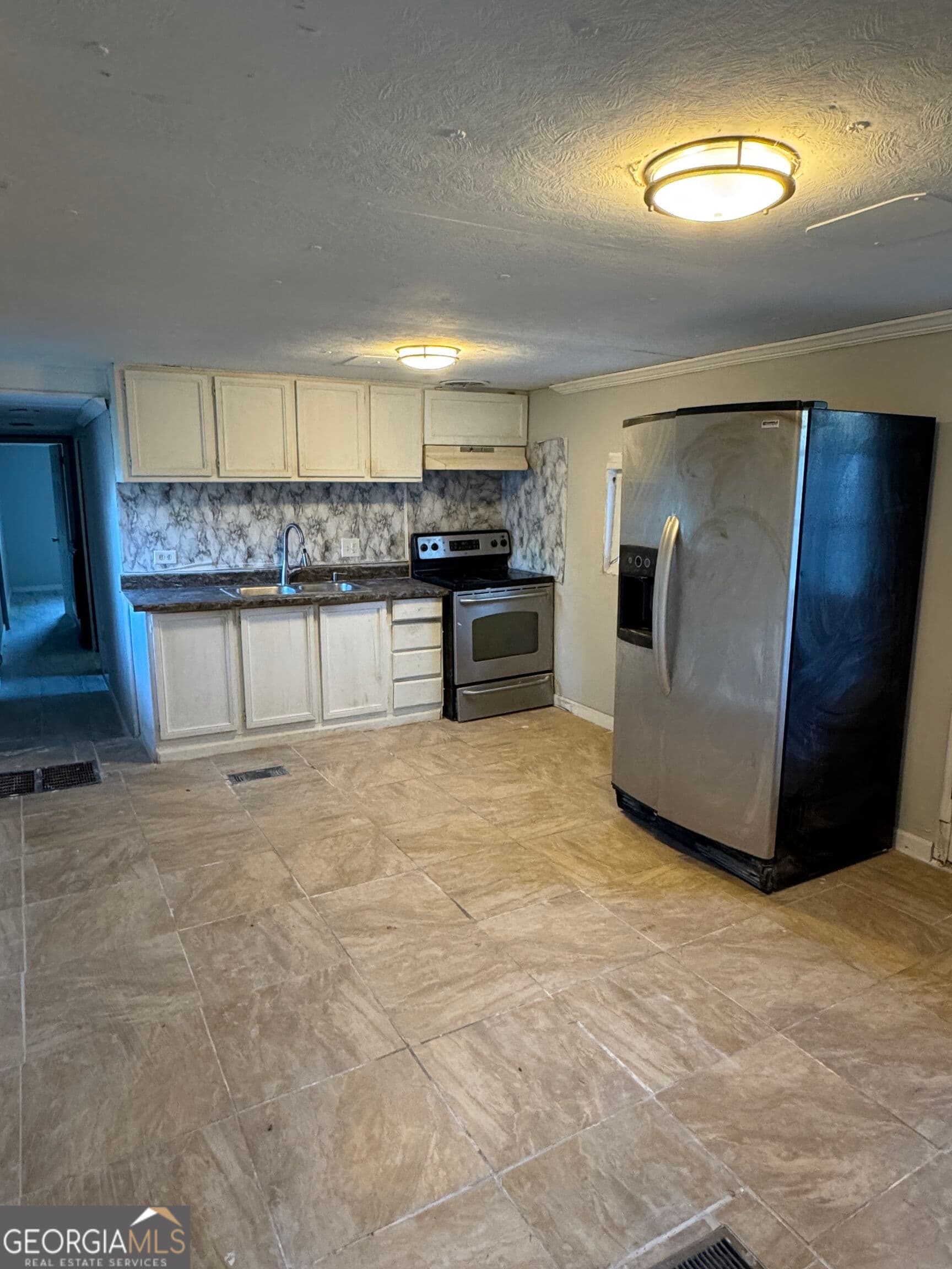 4 bedroom, 1 bathroom, 1,200 sq ft manufactured home,single family residence for sale at 122 Sasser Drive, Bonaire, GA 31005 — photo 5
