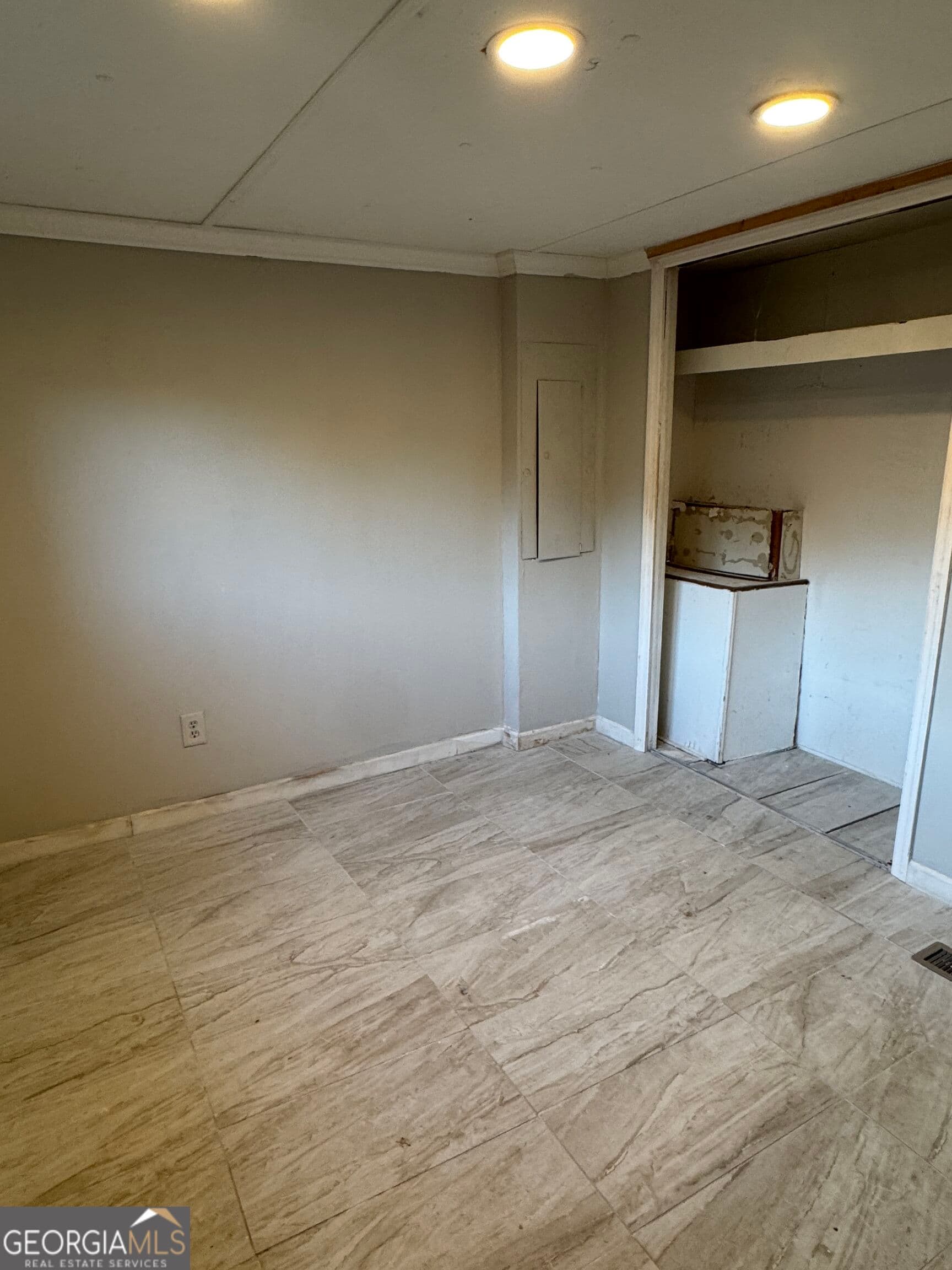 4 bedroom, 1 bathroom, 1,200 sq ft manufactured home,single family residence for sale at 122 Sasser Drive, Bonaire, GA 31005 — photo 10