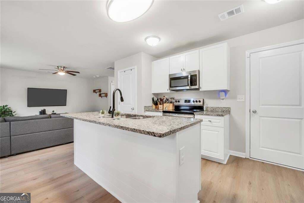 4 bedroom, 2.5 bathroom, 1,850 sq ft single family residence for sale at 480 McGiboney Lane, Covington, GA 30016 — photo 6