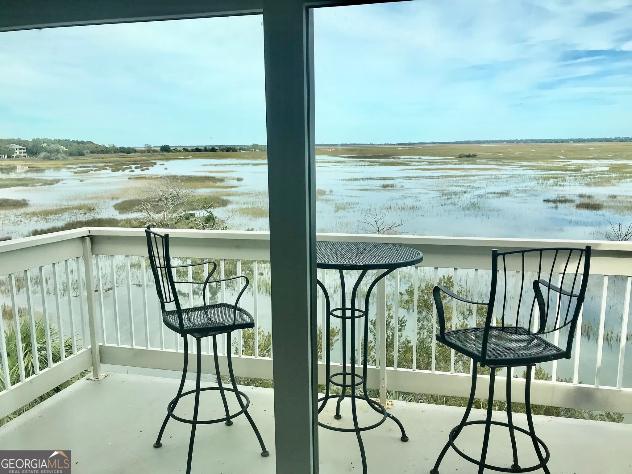 3 bedroom, 2 bathroom, 1,355 sq ft condominium for rent at 372 Moss Oak Circle, St. Simons, GA 31522 for $4,250 a month — photo 5