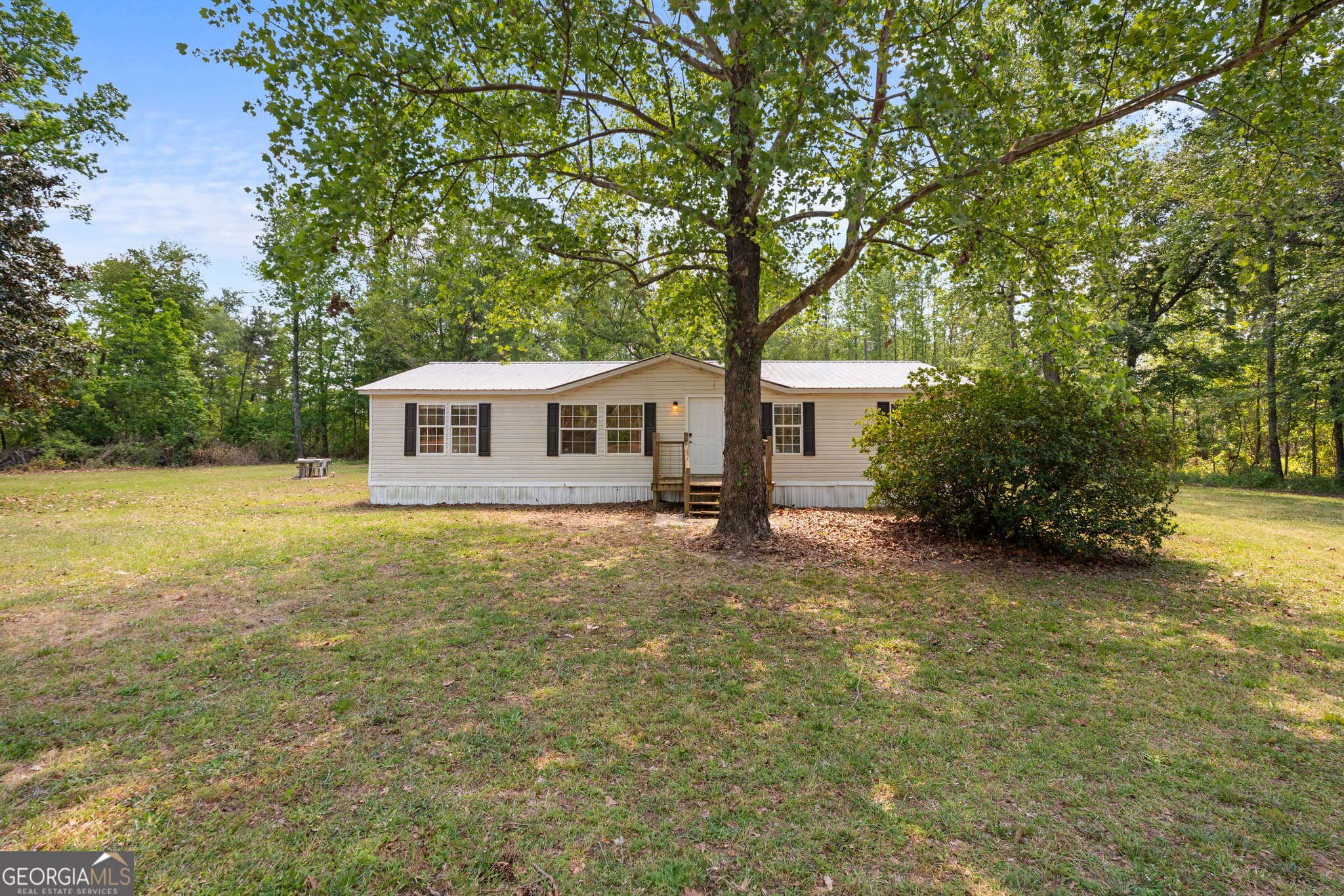 4 bedroom, 2 bathroom, 1,560 sq ft manufactured home,single family residence sold at 3347 Dickey Road, Millen, GA 30442