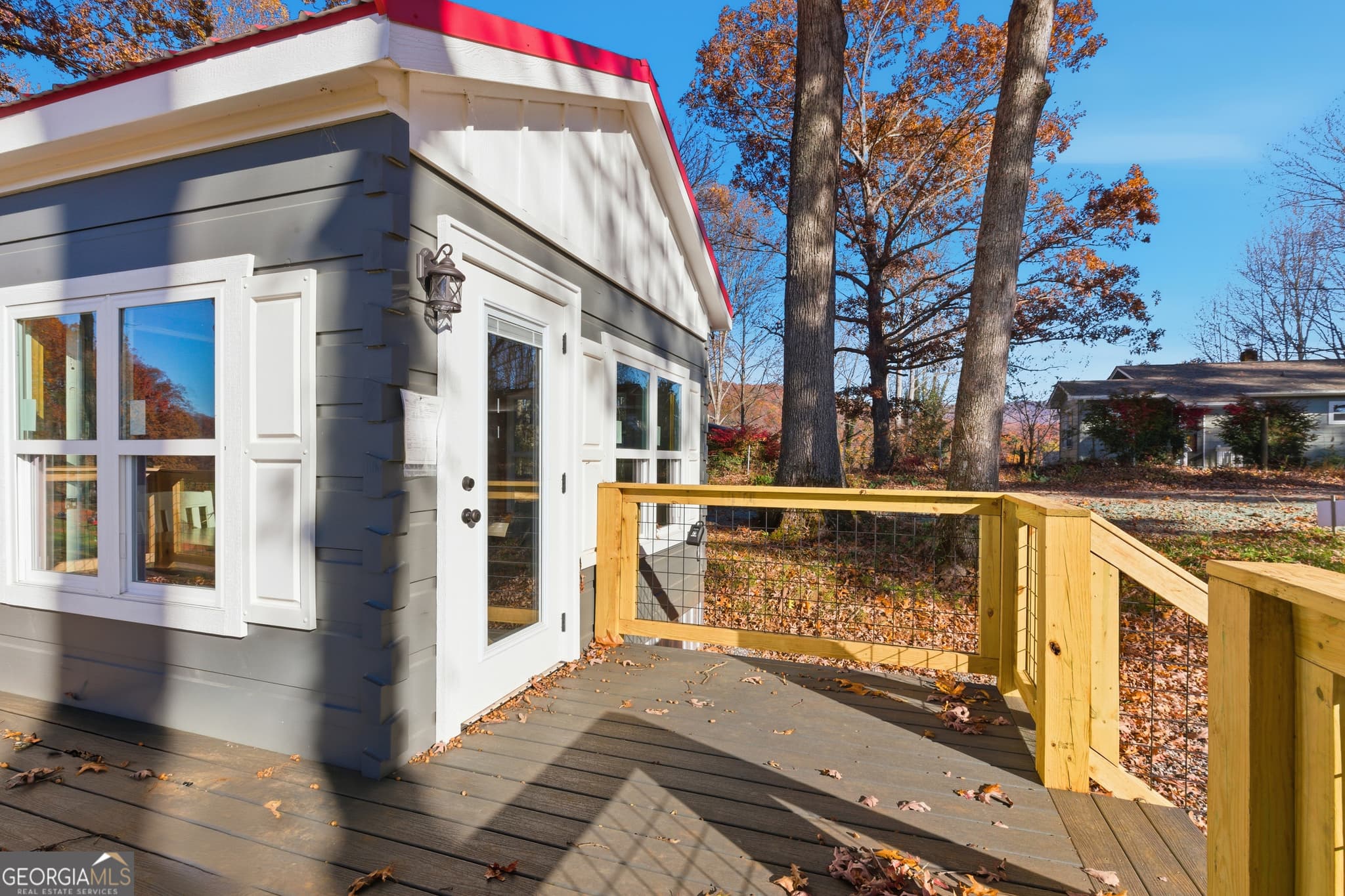 1 bedroom, 1 bathroom, 397 sq ft manufactured home,single family residence under contract at 527 Saunders Road LOT 13, Franklin, NC 28734 — photo 7