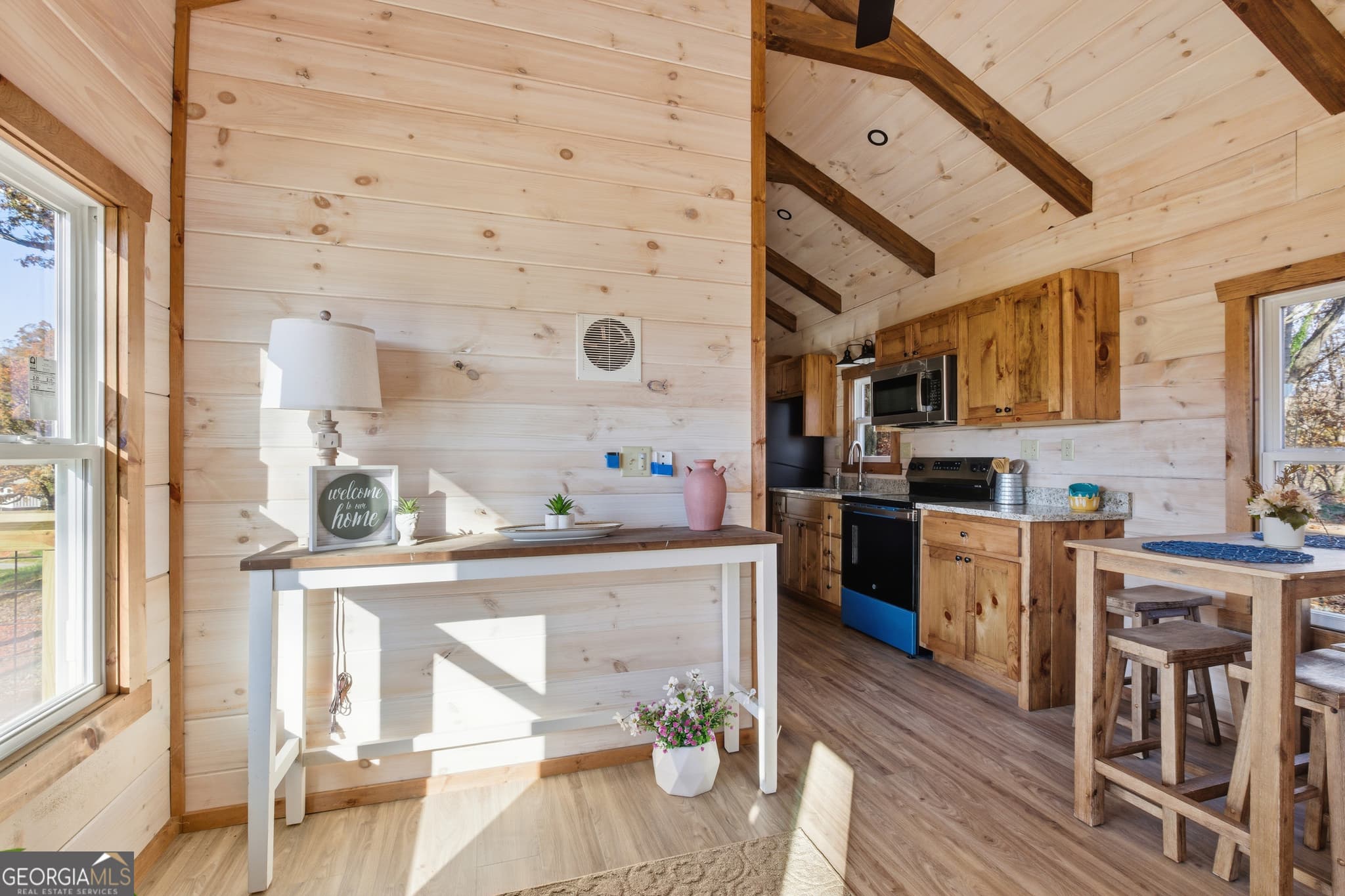 1 bedroom, 1 bathroom, 397 sq ft manufactured home,single family residence under contract at 527 Saunders Road LOT 13, Franklin, NC 28734 — photo 10
