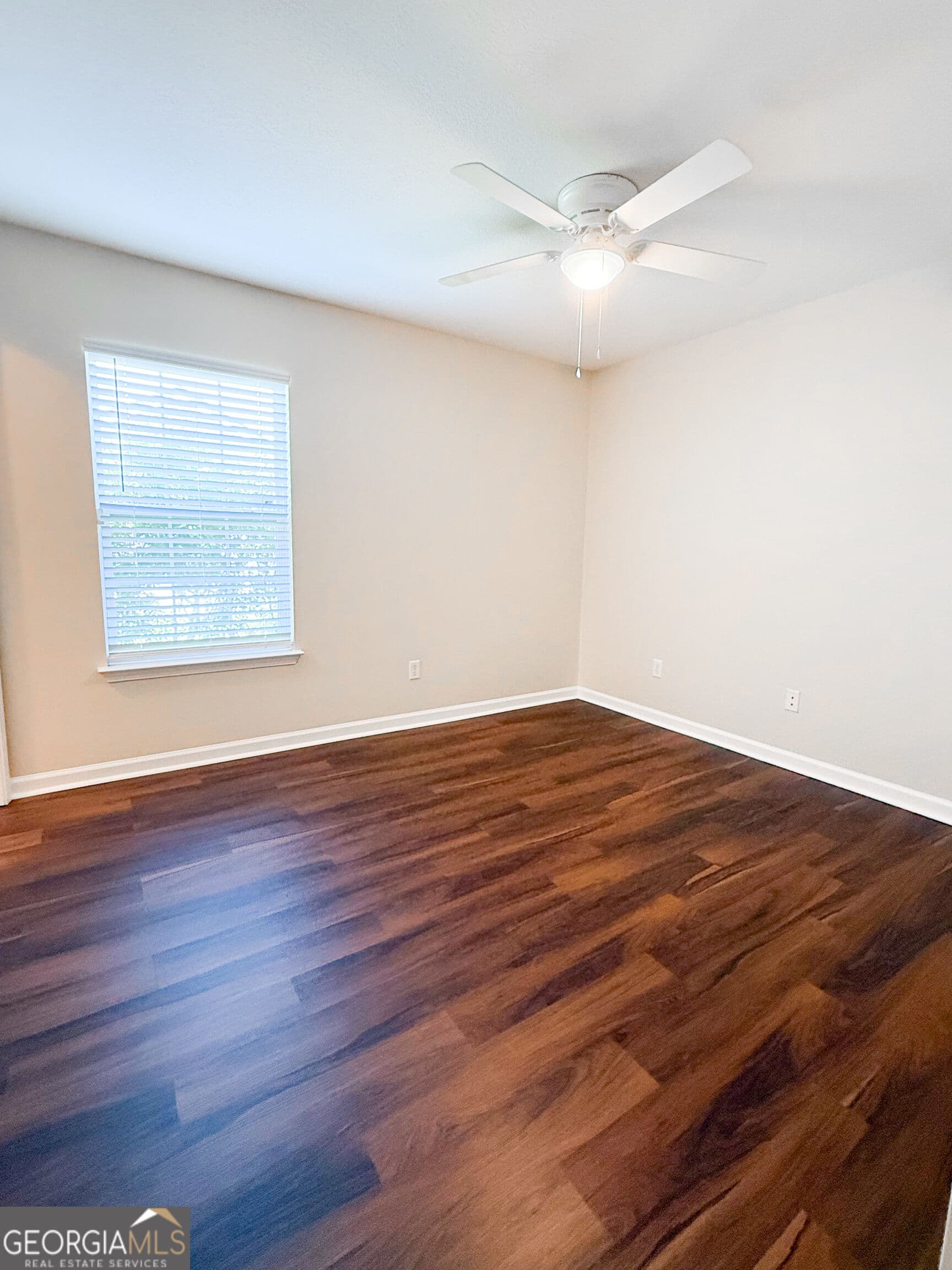 5 bedroom, 3 bathroom, 2,279 sq ft single family residence for rent at 105 Snapper Court, St. Marys, GA 31558 for $2,500 a month — photo 5