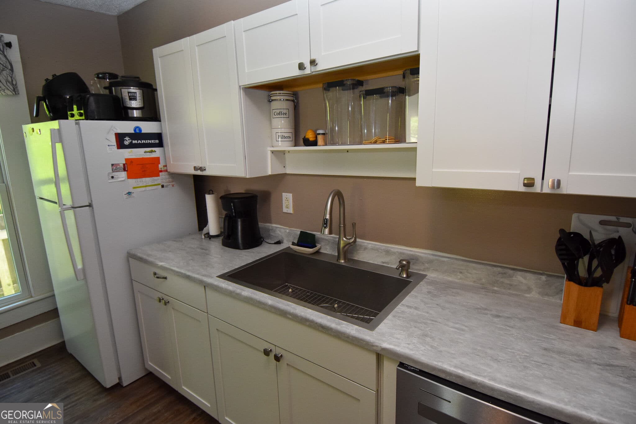 2 bedroom, 1 bathroom, 943 sq ft single family residence for sale at 115 Lamar Street, Barnesville, GA 30204 — photo 8