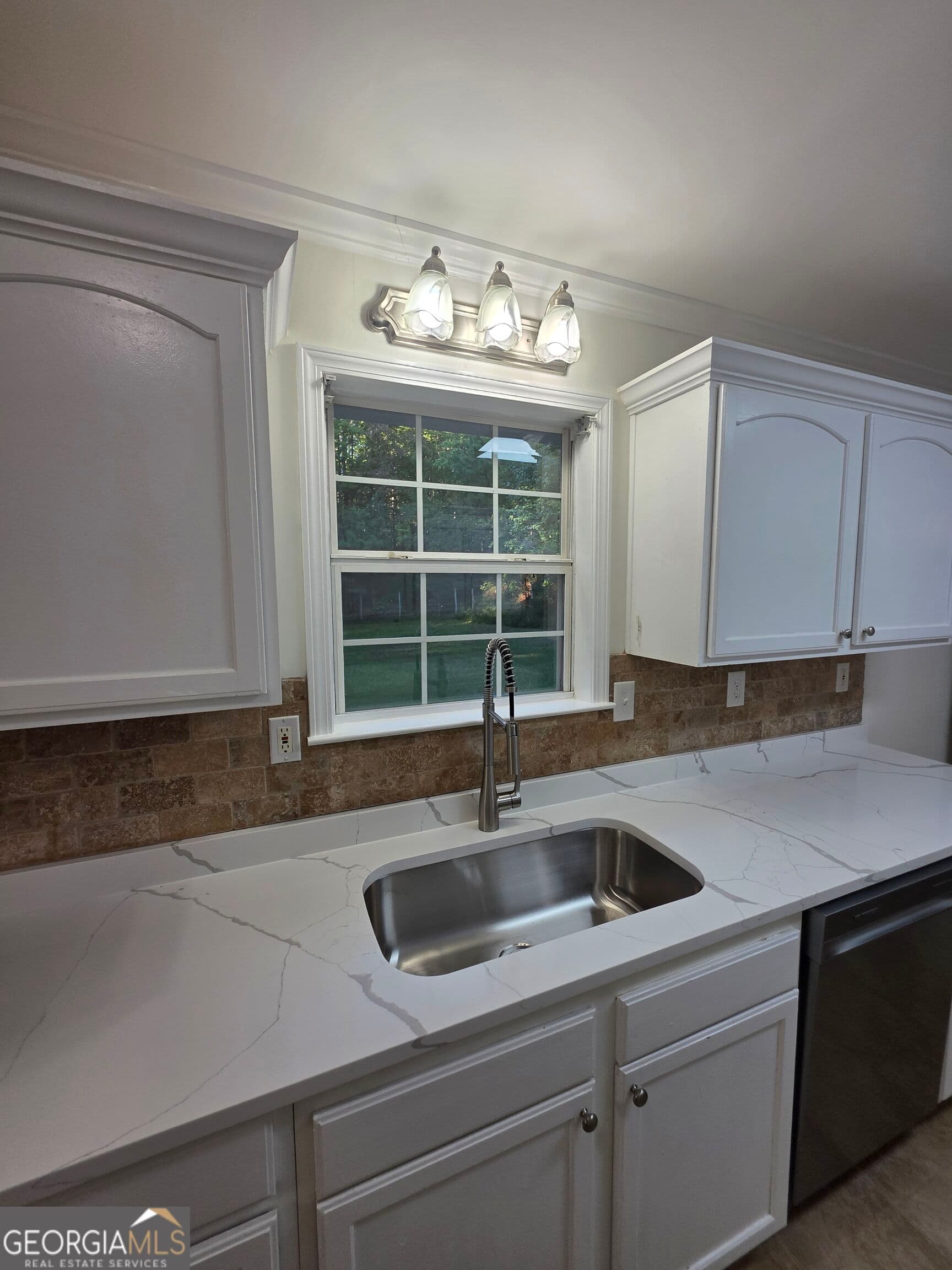3 bedroom, 2 bathroom, 1,470 sq ft single family residence for rent at 852 Hines Road, Moreland, GA 30259 for $2,200 a month — photo 6