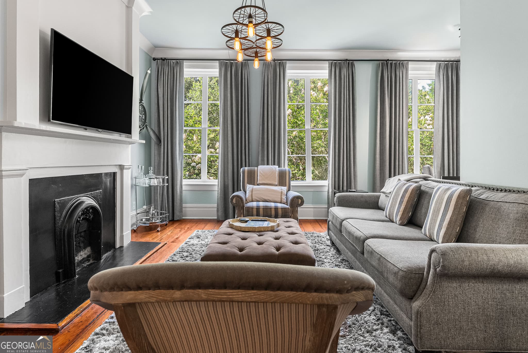 5 bedroom, 5.5 bathroom, 4,220 sq ft townhouse for sale at 125 W Gordon Street, Savannah, GA 31401 — photo 4