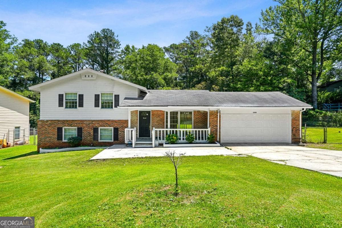 3 bedroom, 2 bathroom, 1,650 sq ft single family residence sold at 1268 S Indian Creek Drive, Stone Mountain, GA 30083
