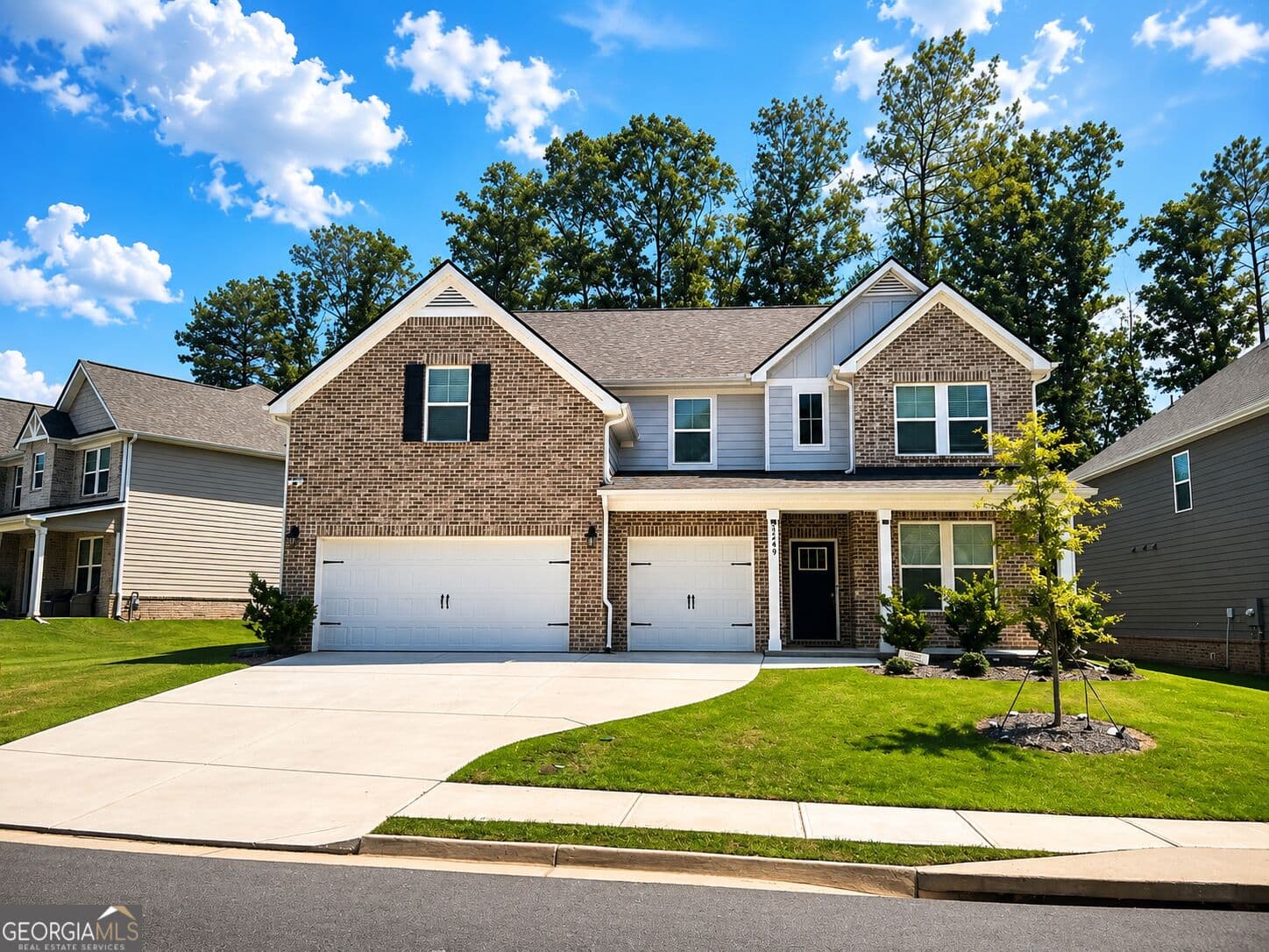 5 bedroom, 3 bathroom, 3,591 sq ft single family residence for sale at 3249 Thicket Lane, Atlanta, GA 30349 — photo 1 of 26