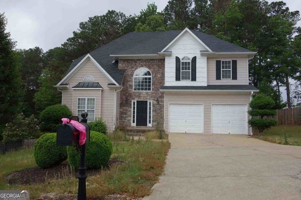 4 bedroom, 2.5 bathroom, 2,678 sq ft single family residence for sale at 2416 Sterling Manor Drive, Buford, GA 30518 — photo 1 of 1