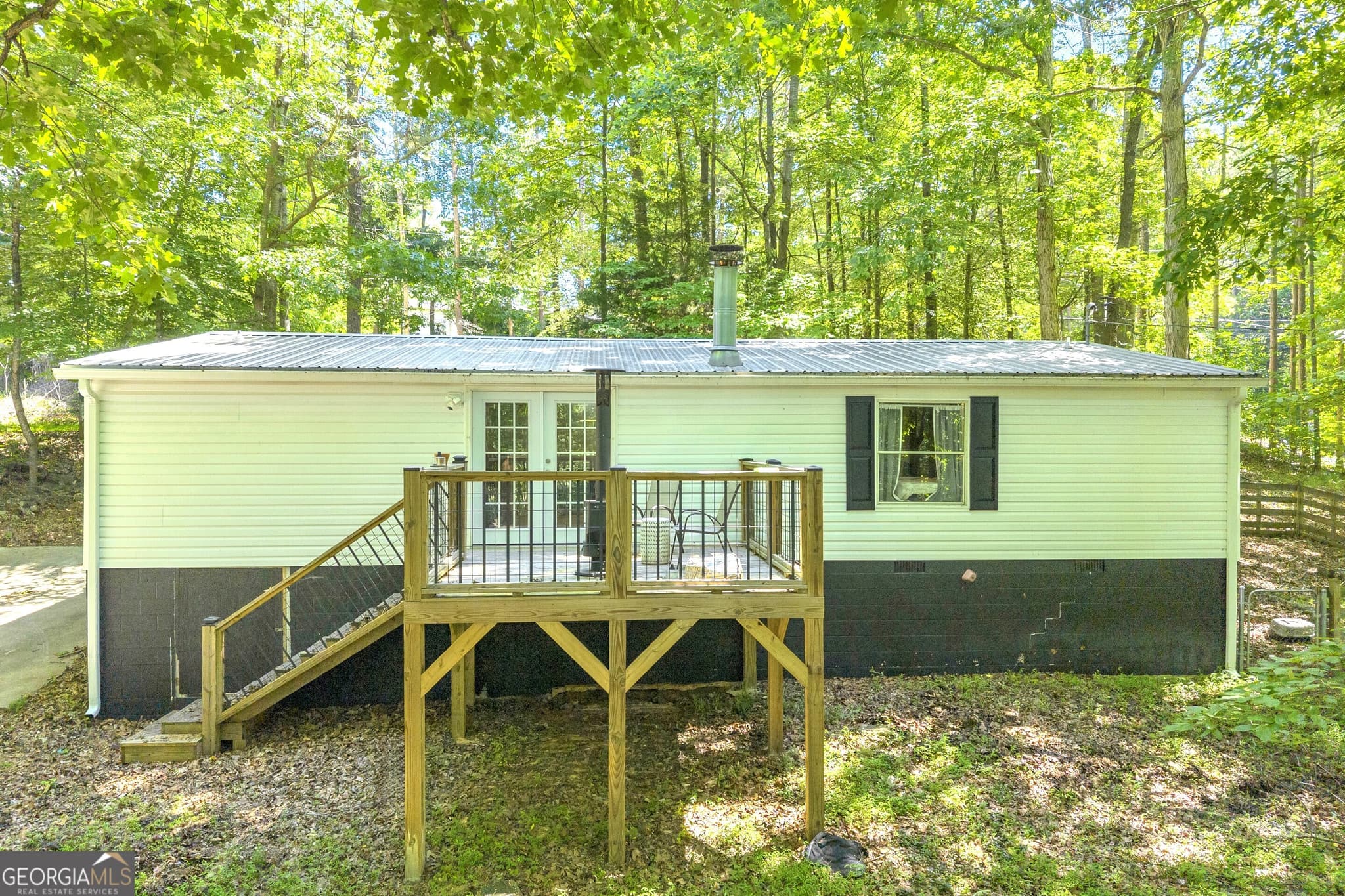 3 bedroom, 2 bathroom, 1,296 sq ft manufactured home,single family residence for sale at 114 Lake Harbor Trail, Martin, GA 30557 — photo 7