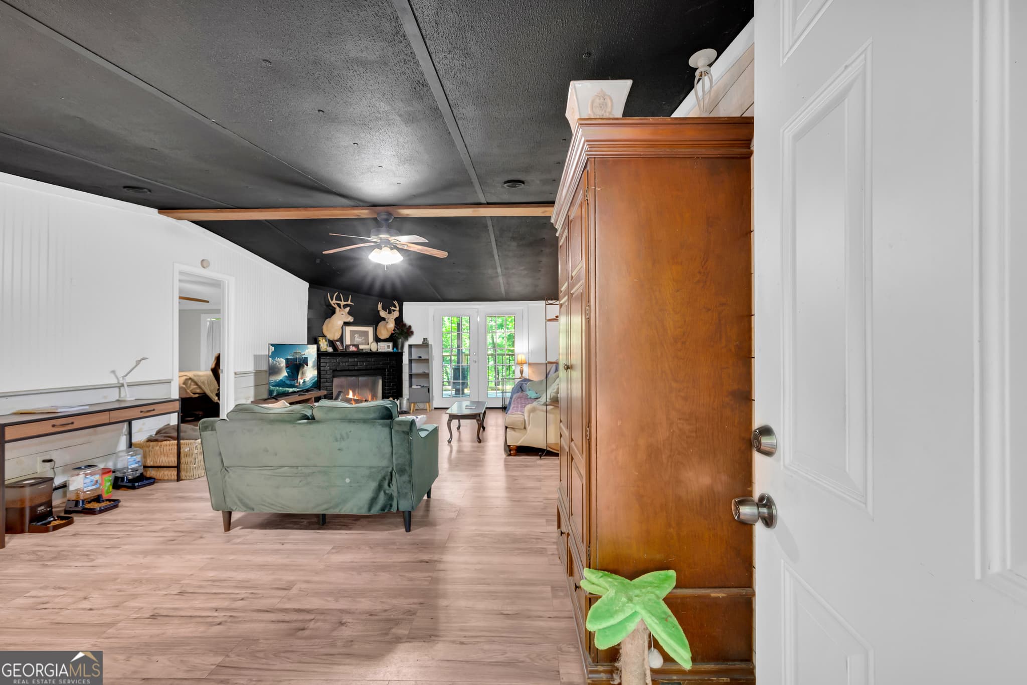 3 bedroom, 2 bathroom, 1,296 sq ft manufactured home,single family residence for sale at 114 Lake Harbor Trail, Martin, GA 30557 — photo 9