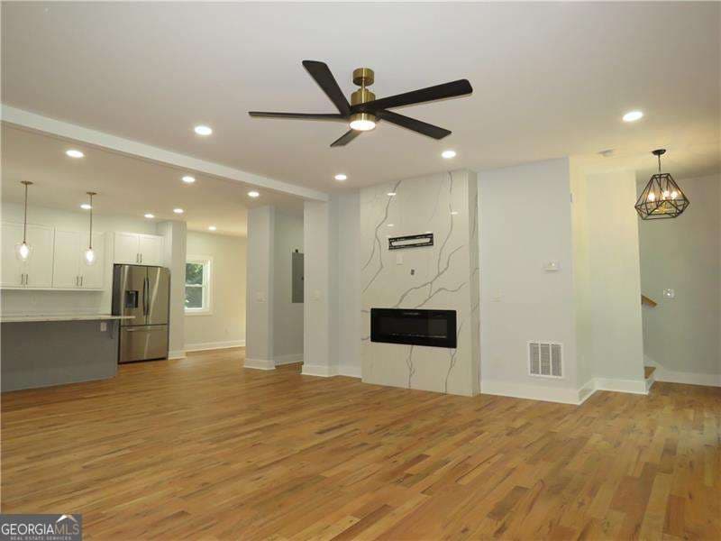 4 bedroom, 2.5 bathroom, 2,402 sq ft single family residence for sale at 1819 Avon Avenue, Atlanta, GA 30311 — photo 6