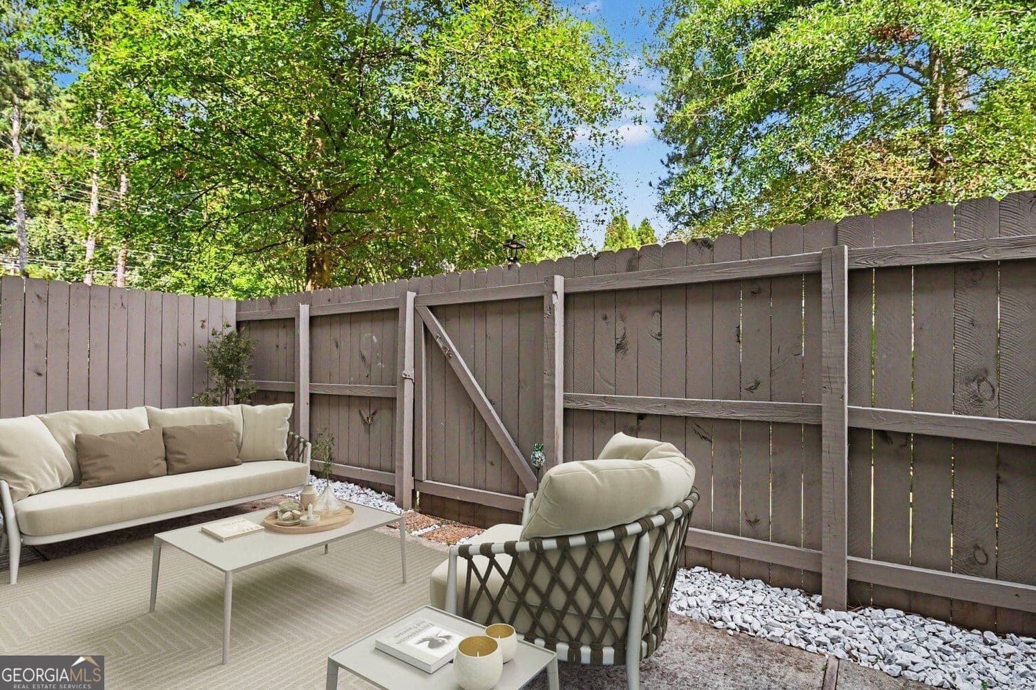 2 bedroom, 2.5 bathroom, 2,080 sq ft townhouse for sale at 1104 Moorestown Circle, Decatur, GA 30033 — photo 6