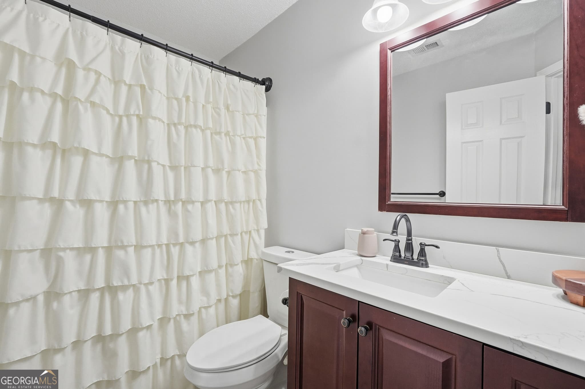 3 bedroom, 2 bathroom, 1,556 sq ft single family residence for sale at 4433 Grove Drive, Acworth, GA 30101 — photo 9