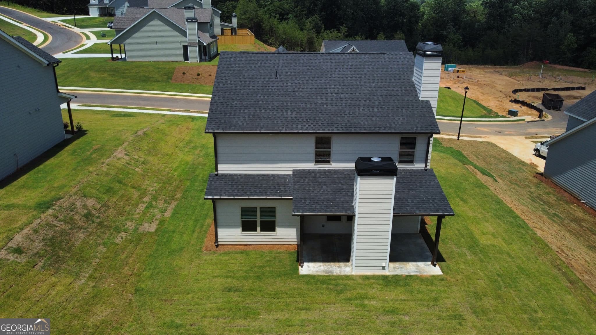 4 bedroom, 2.5 bathroom, 2,903 sq ft single family residence for sale at 6467 Plantation Station Drive, Lula, GA 30554 — photo 8