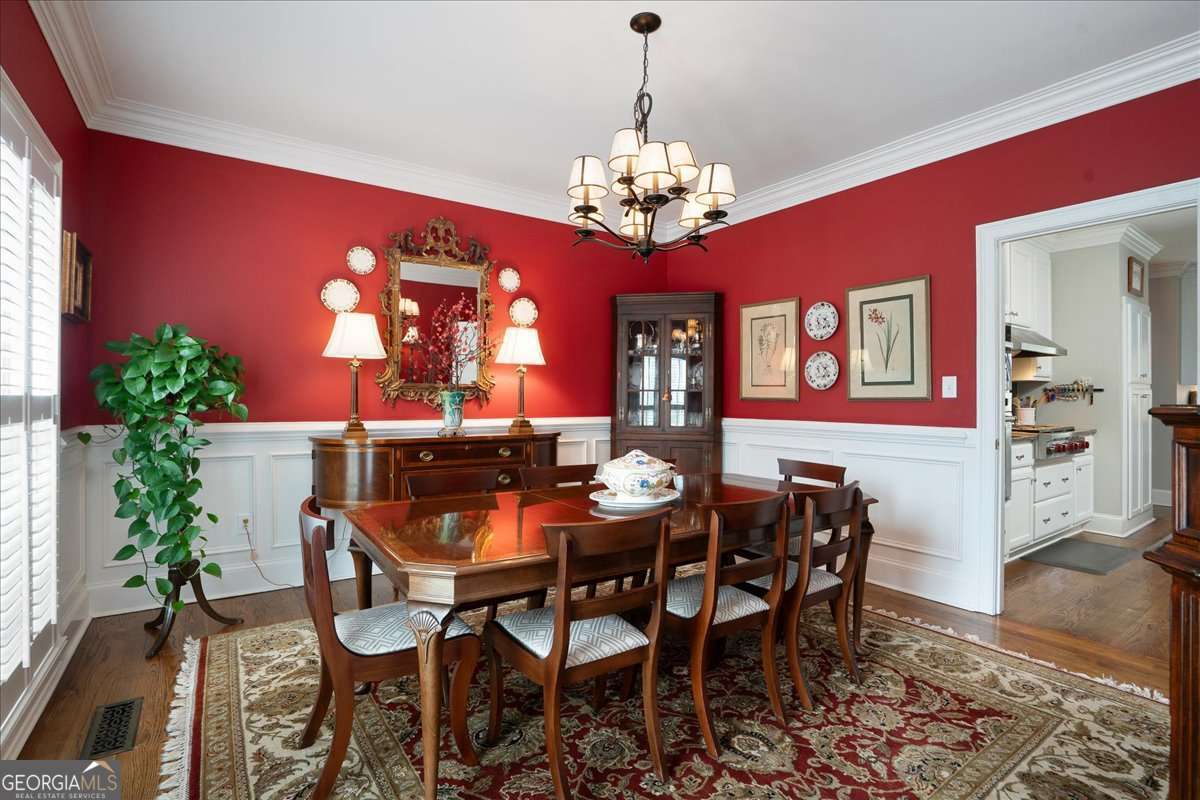 6 bedroom, 4.5 bathroom, 4,092 sq ft single family residence for sale at 154 Melbourne Drive, Athens, GA 30606 — photo 10