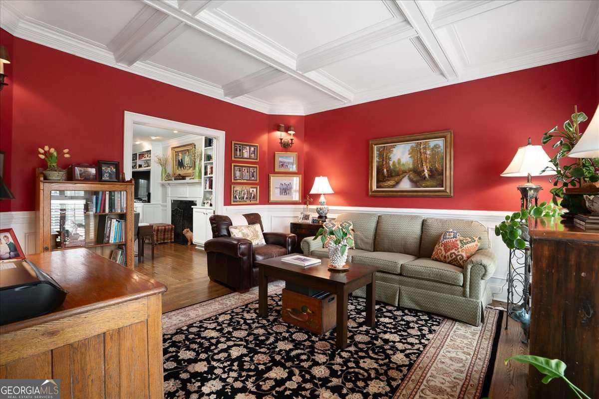 6 bedroom, 4.5 bathroom, 4,092 sq ft single family residence for sale at 154 Melbourne Drive, Athens, GA 30606 — photo 8