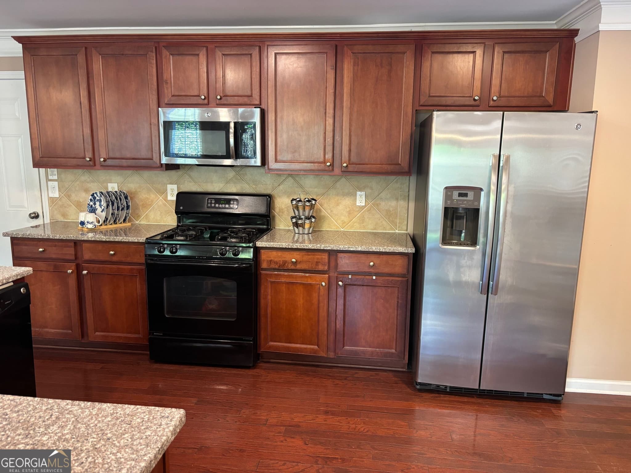 4 bedroom, 2.5 bathroom, 1,787 sq ft townhouse for sale at 274 Balaban Circle, Woodstock, GA 30188 — photo 9