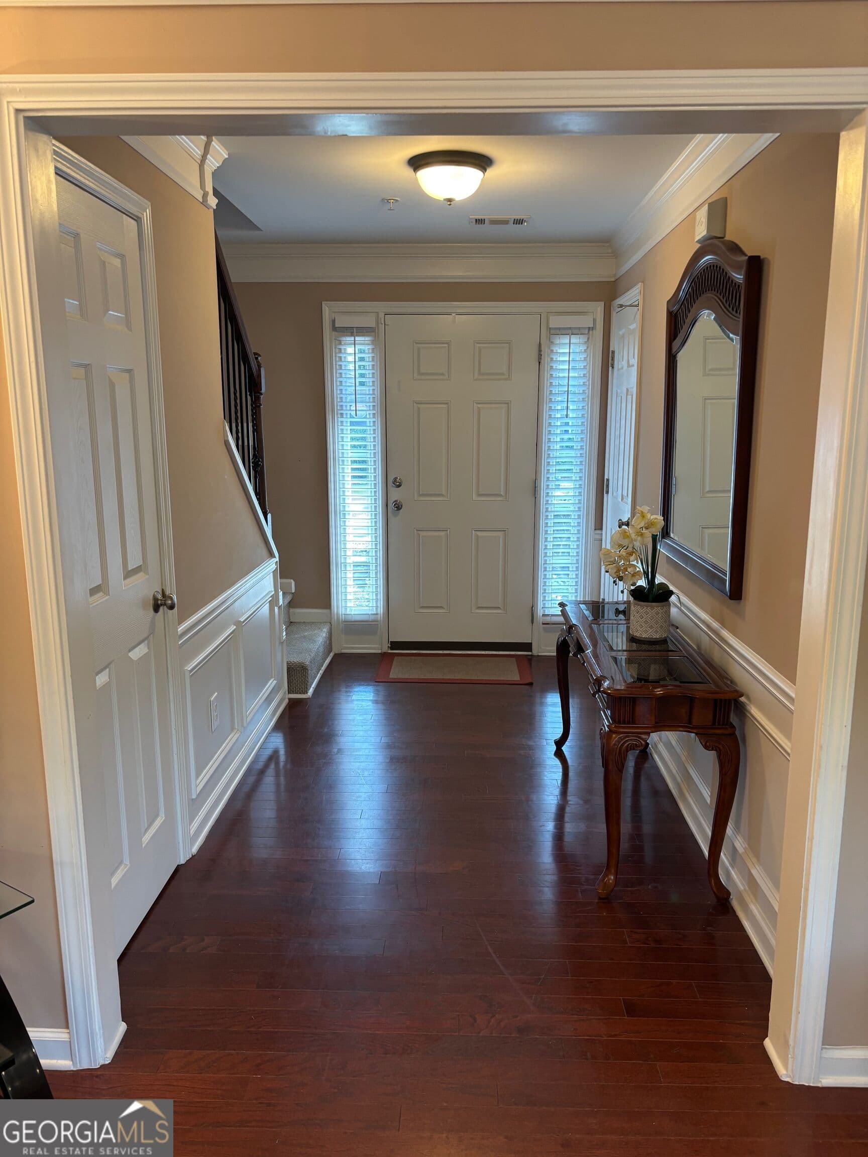 4 bedroom, 2.5 bathroom, 1,787 sq ft townhouse for sale at 274 Balaban Circle, Woodstock, GA 30188 — photo 4