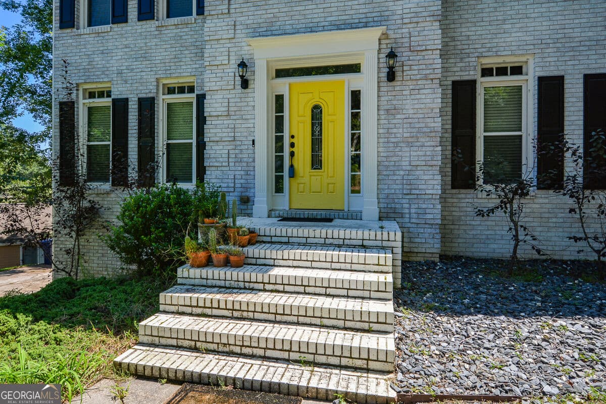 4 bedroom, 2.5 bathroom, 2,102 sq ft single family residence for sale at 3524 Pine Grove Drive, Douglasville, GA 30135 — photo 9