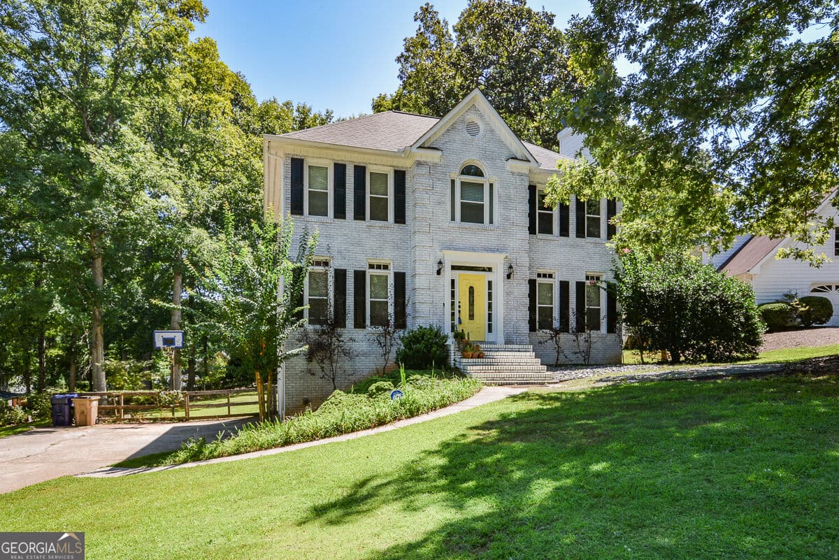 4 bedroom, 2.5 bathroom, 2,102 sq ft single family residence for sale at 3524 Pine Grove Drive, Douglasville, GA 30135 — photo 8