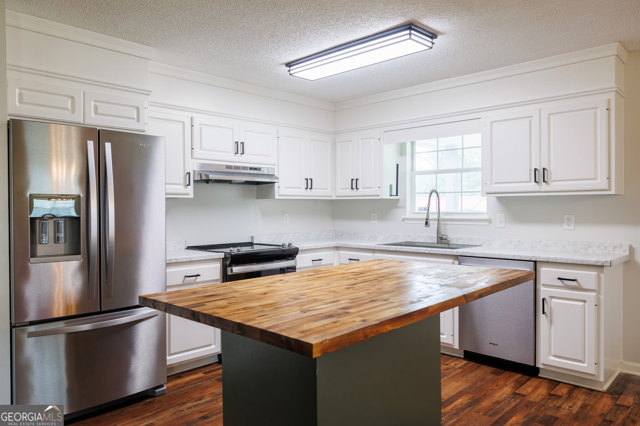 3 bedroom, 2 bathroom, 1,606 sq ft single family residence for sale at 222 Mill Pond Circle, Hahira, GA 31632 — photo 10