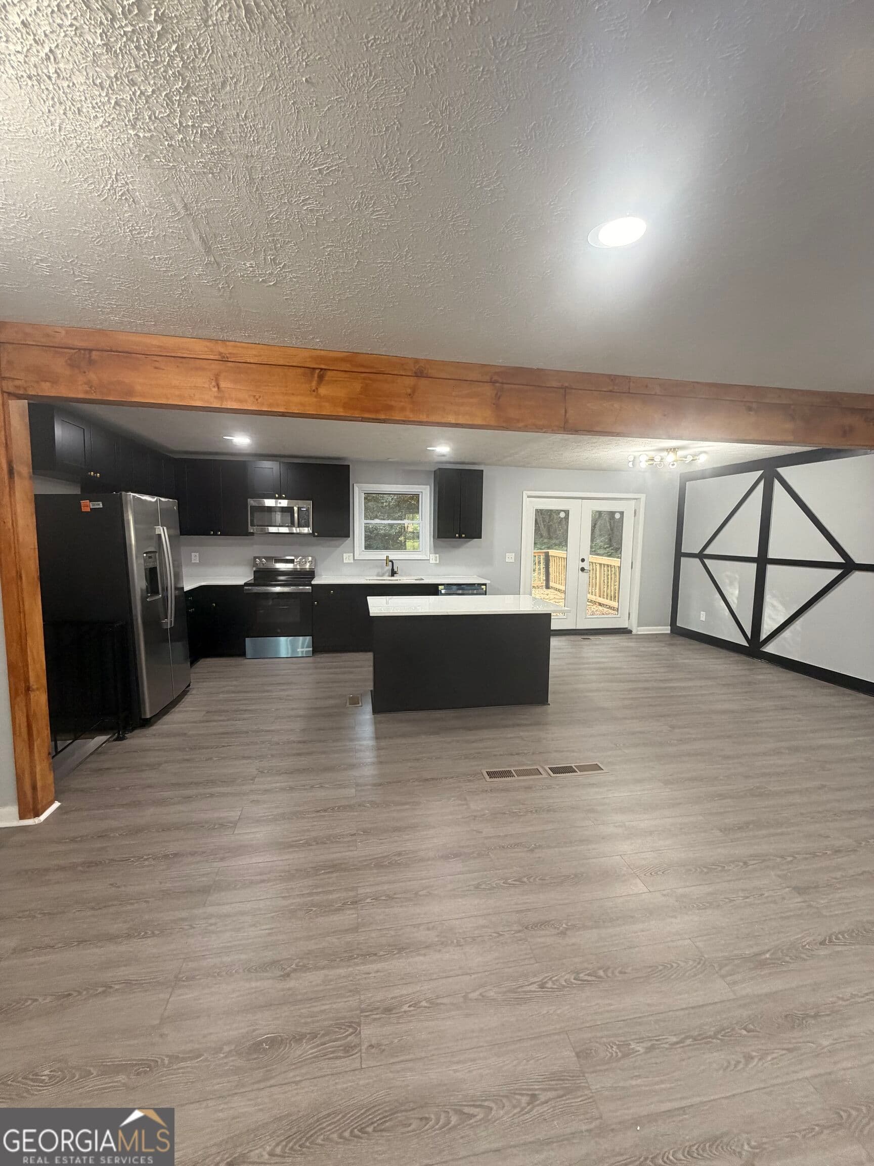 4 bedroom, 3 bathroom, 1,898 sq ft single family residence for rent at 7367 Rountree Drive, Riverdale, GA 30274 for $2,100 a month — photo 6