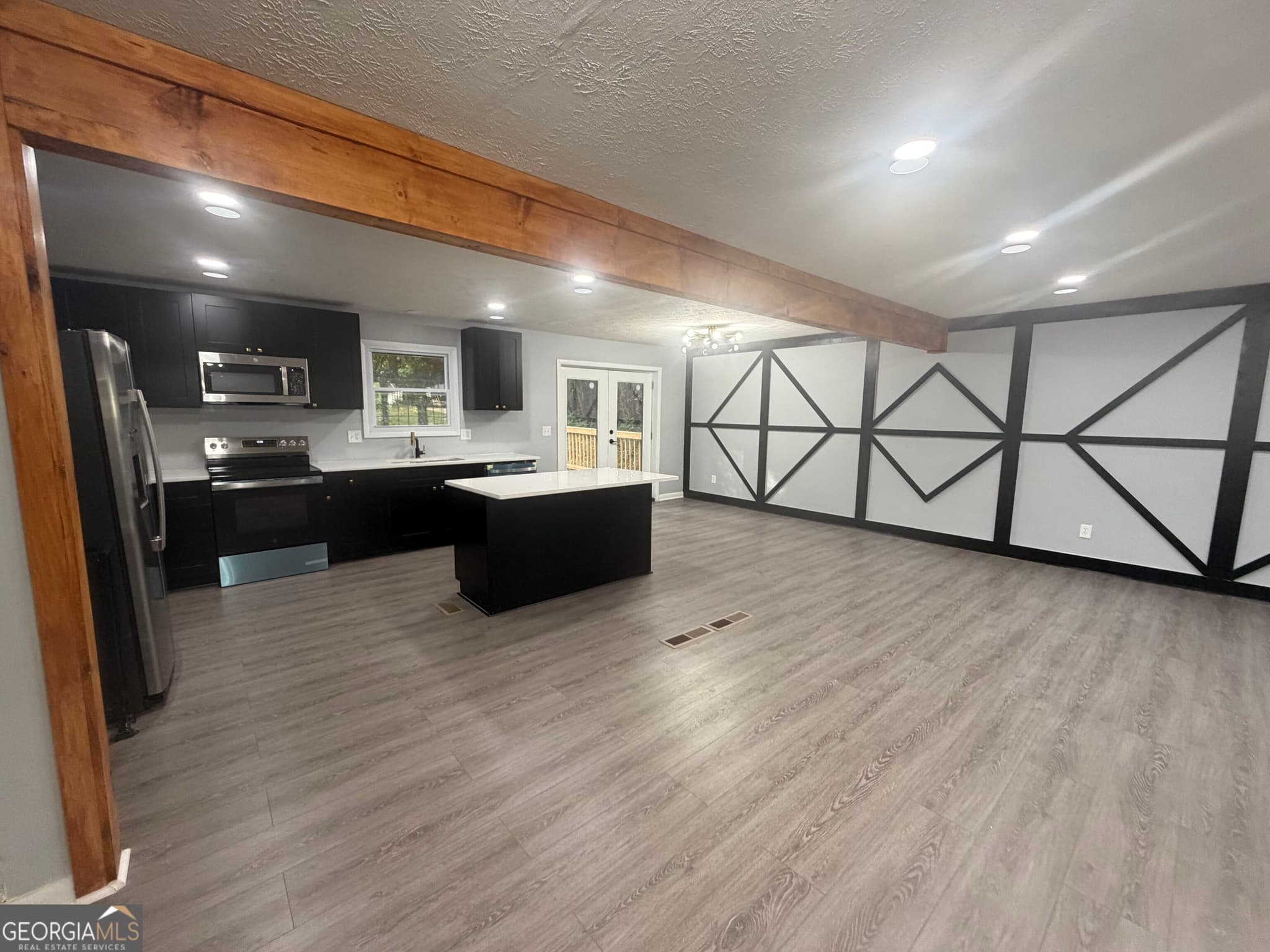 4 bedroom, 3 bathroom, 1,898 sq ft single family residence for rent at 7367 Rountree Drive, Riverdale, GA 30274 for $2,100 a month — photo 3