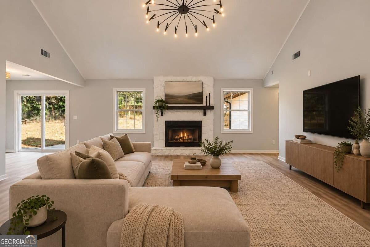 3 bedroom, 2 bathroom, 1,910 sq ft single family residence for sale at 4478 Britt Road, Tucker, GA 30084 — photo 6