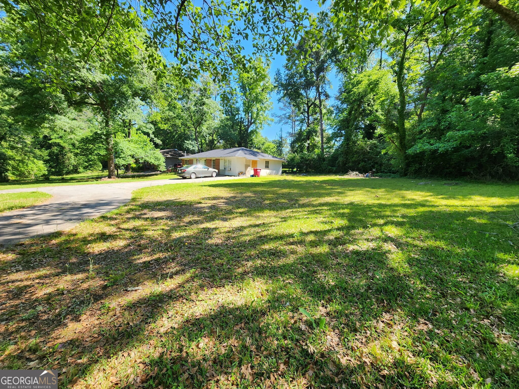 4 bedroom, 2 bathroom, 1,324 sq ft single family residence for sale at 2741 Coral Way, Macon, GA 31211 — photo 4