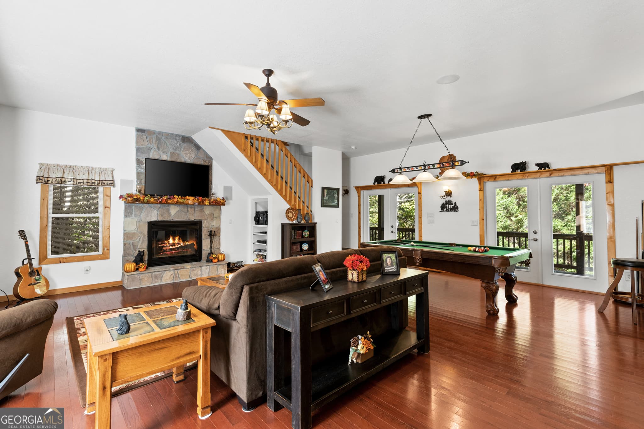 4 bedroom, 3 bathroom, 3,171 sq ft cabin,single family residence for sale at 358 Misty River Circle, Murphy, NC 28906 — photo 10