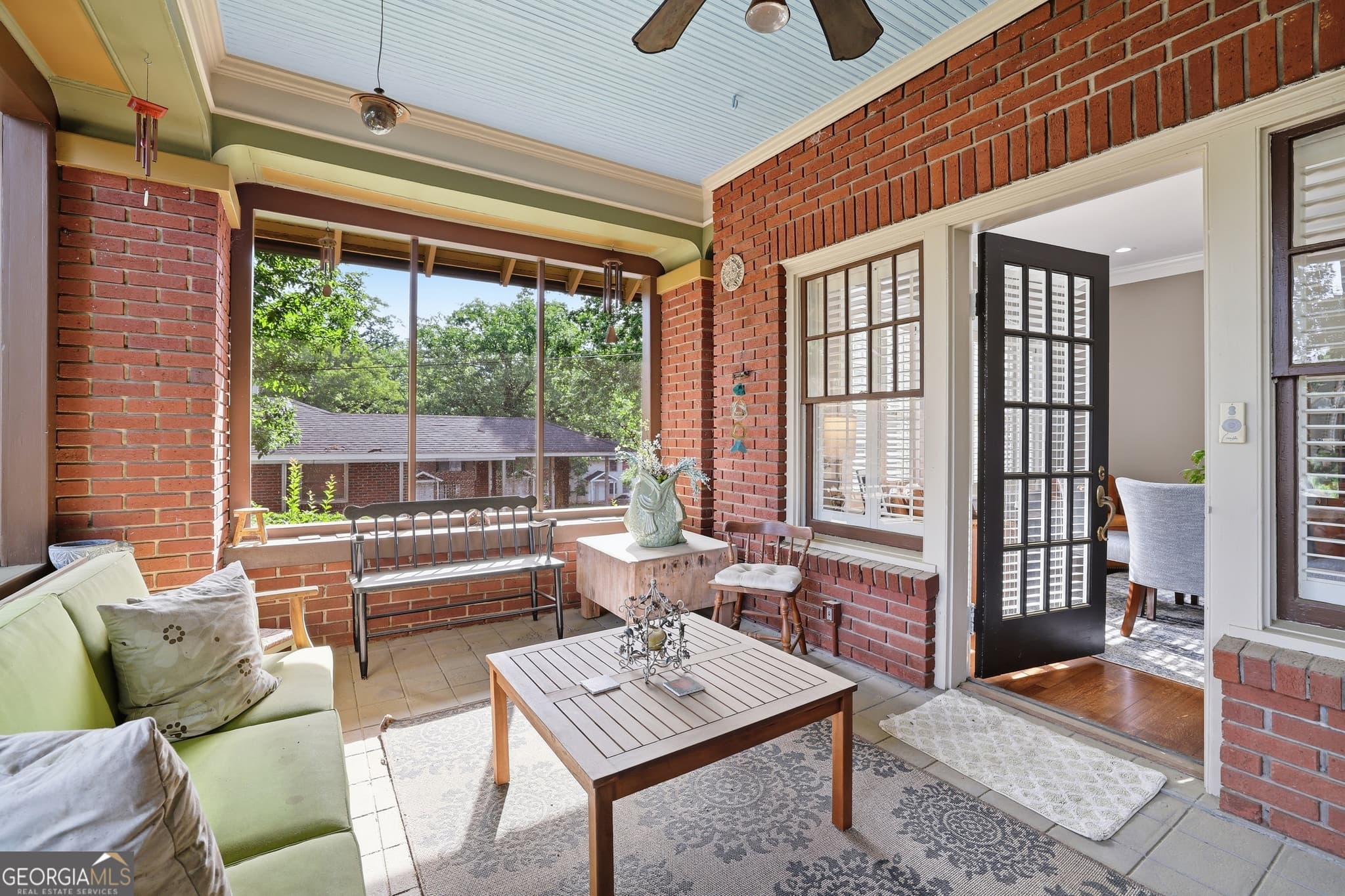 5 bedroom, 3 bathroom, 3,396 sq ft single family residence for sale at 760 E Tugalo Street, Toccoa, GA 30577 — photo 2