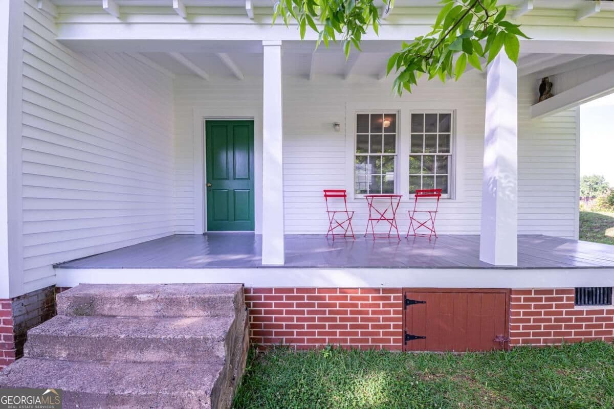 1 bedroom, 2 bathroom, 945 sq ft single family residence for sale at 357 Little Oak Street, Athens, GA 30601 — photo 3