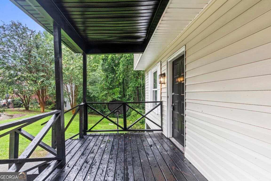 3 bedroom, 1.5 bathroom, 1,580 sq ft duplex for rent at 1229 Creek Forest Court, Conyers, GA 30012 for $1,795 a month — photo 3