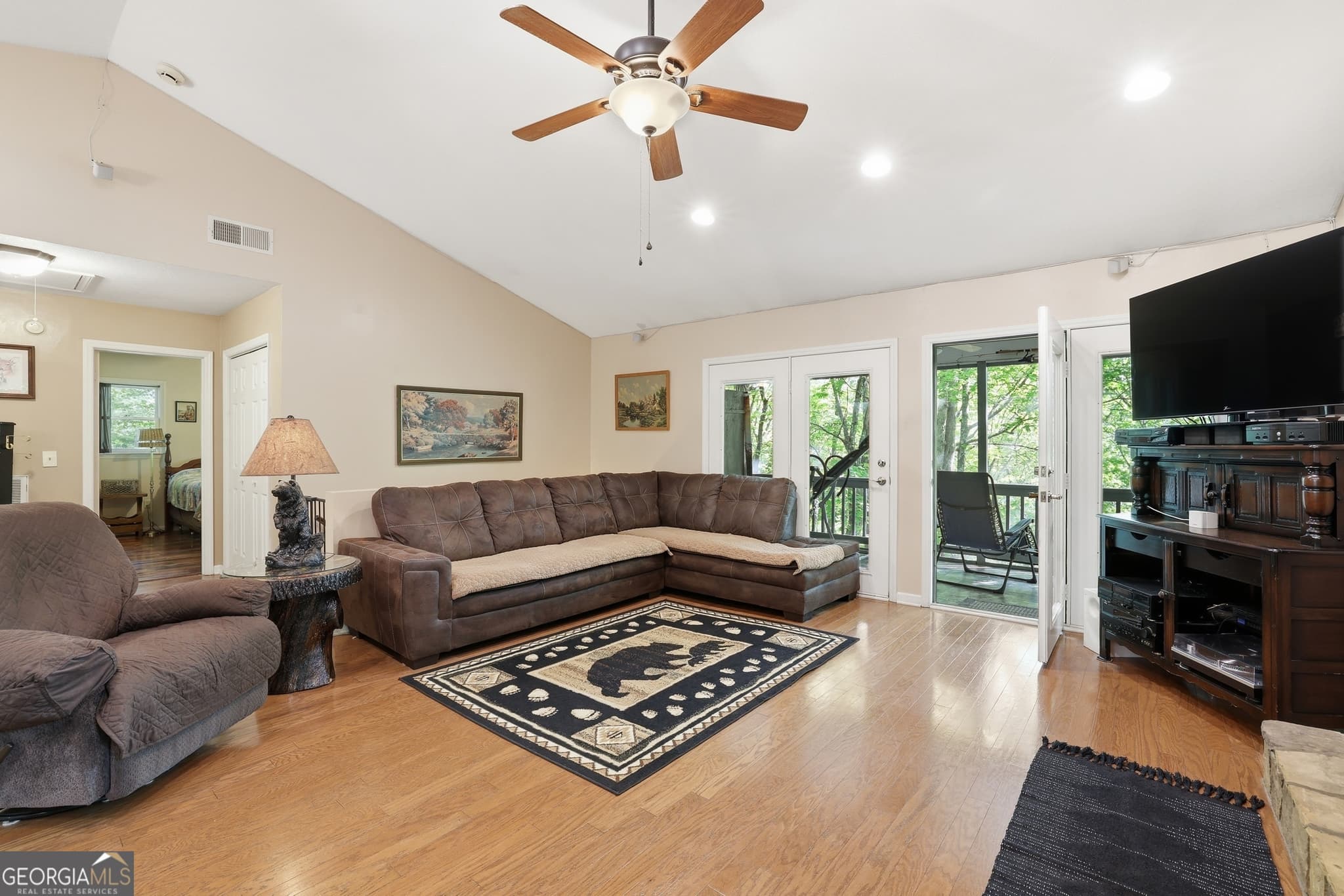 3 bedroom, 3 bathroom, 2,688 sq ft single family residence for sale at 584 Battle Branch Vistas Drive, Franklin, NC 28734 — photo 10