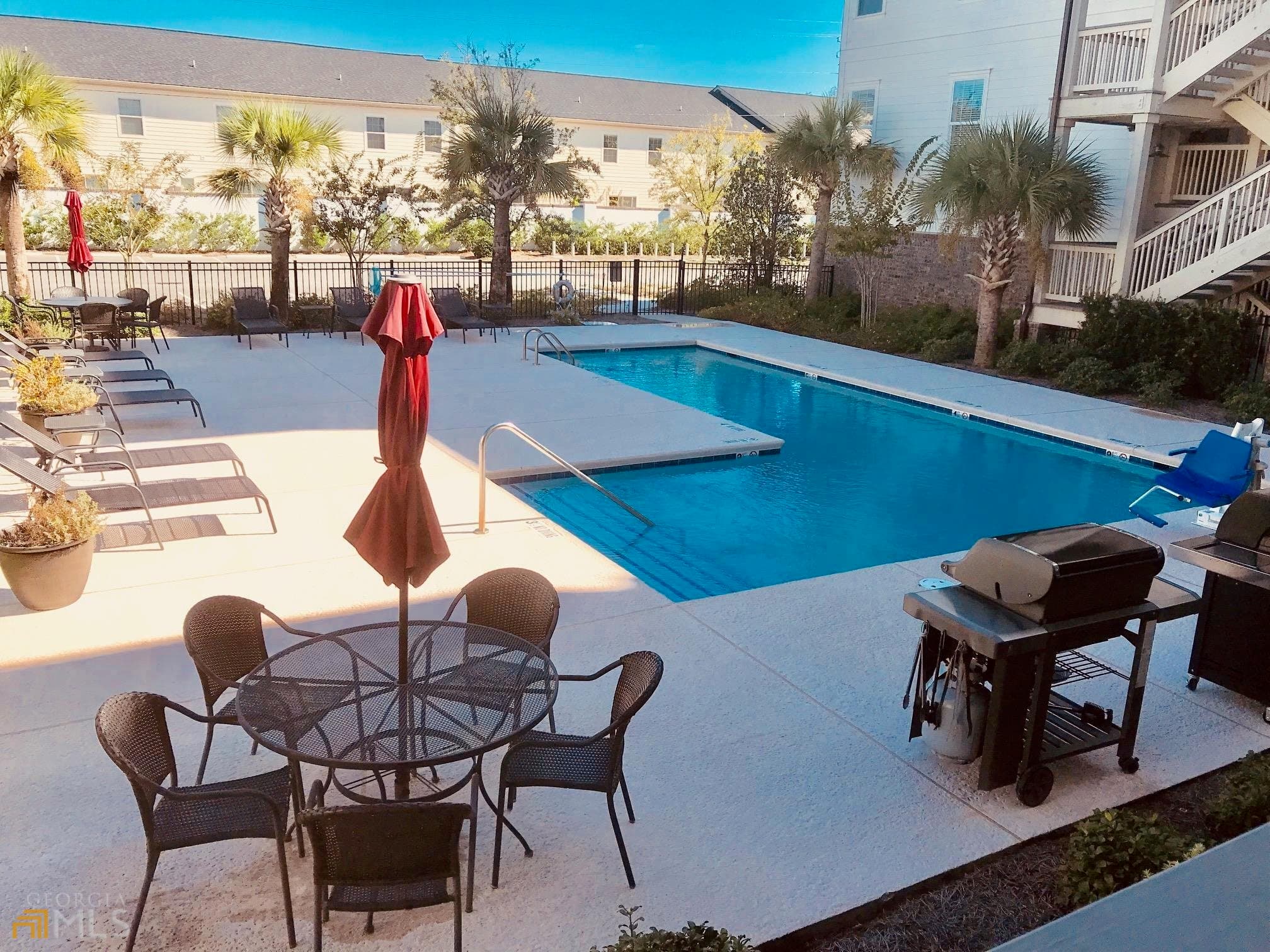 3 bedroom, 2 bathroom, 1,760 sq ft condominium for rent at 111 Gascoigne Avenue 204, St. Simons, GA 31522 for $5,500 a month — photo 6