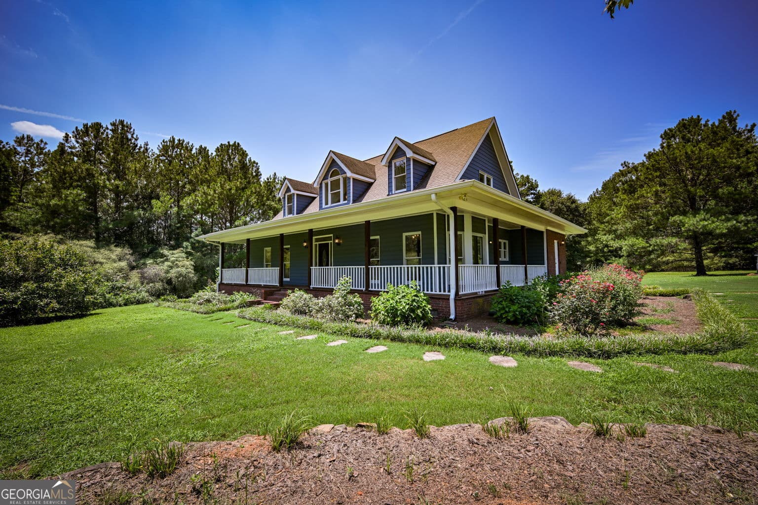 4 bedroom, 3 bathroom, 2,329 sq ft single family residence for sale at 160 River Lane, Covington, GA 30016