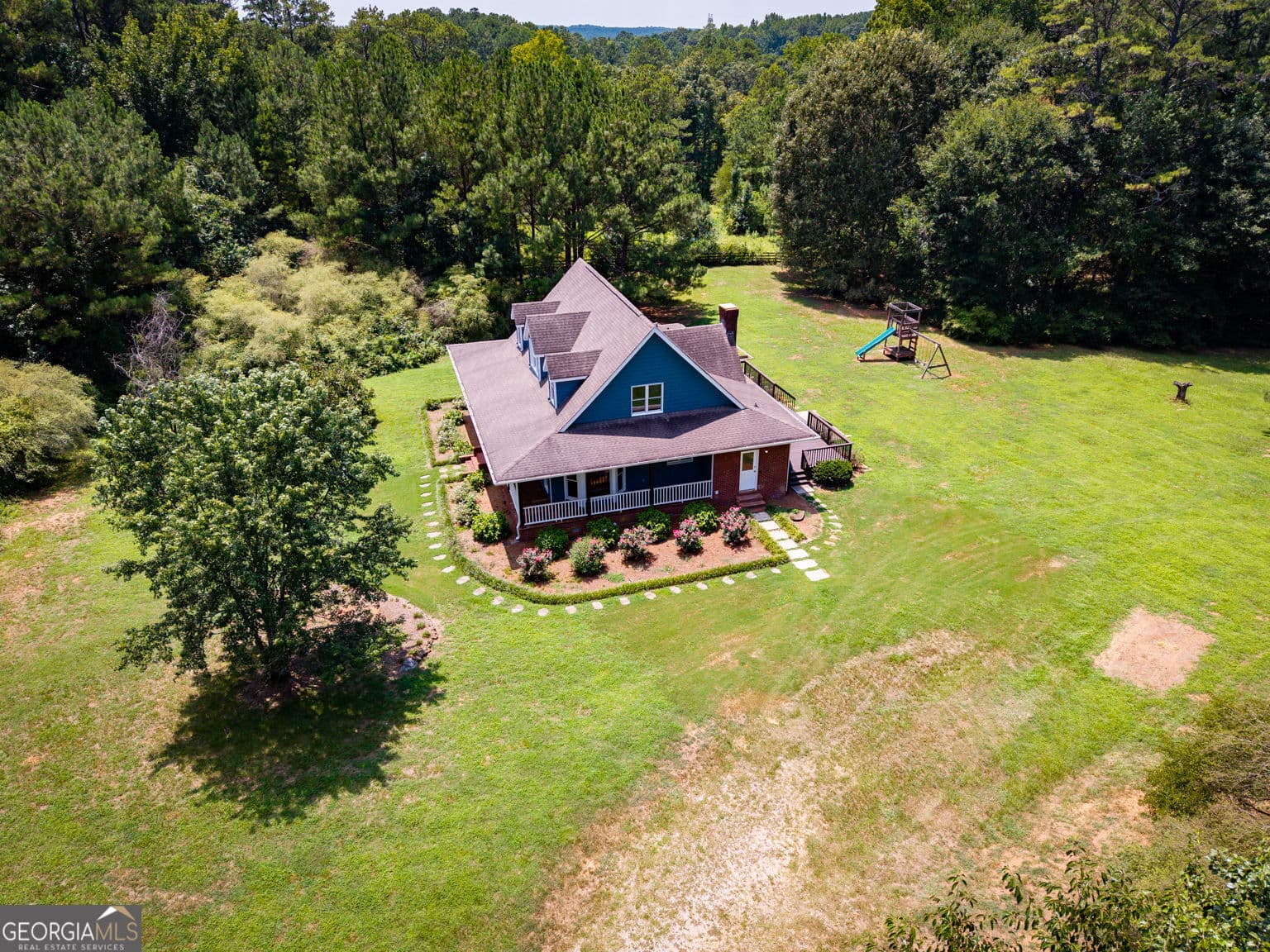 4 bedroom, 3 bathroom, 2,329 sq ft single family residence for sale at 160 River Lane, Covington, GA 30016 — photo 10