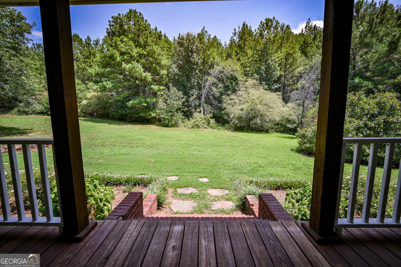 4 bedroom, 3 bathroom, 2,329 sq ft single family residence for sale at 160 River Lane, Covington, GA 30016 — photo 8