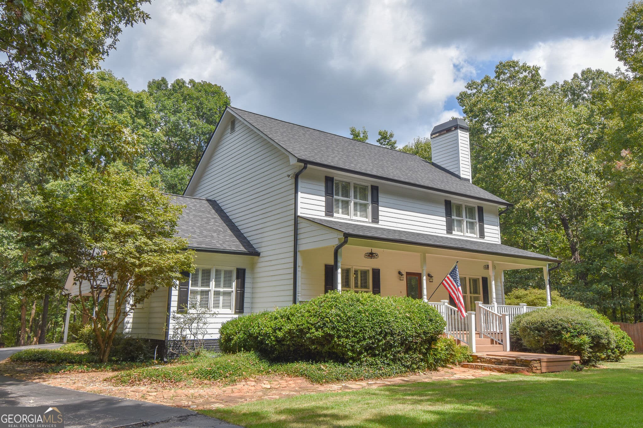 6 bedroom, 5.5 bathroom, 5,223 sq ft single family residence for sale at 279 Chestnut Hill Road, Griffin, GA 30224 — photo 9