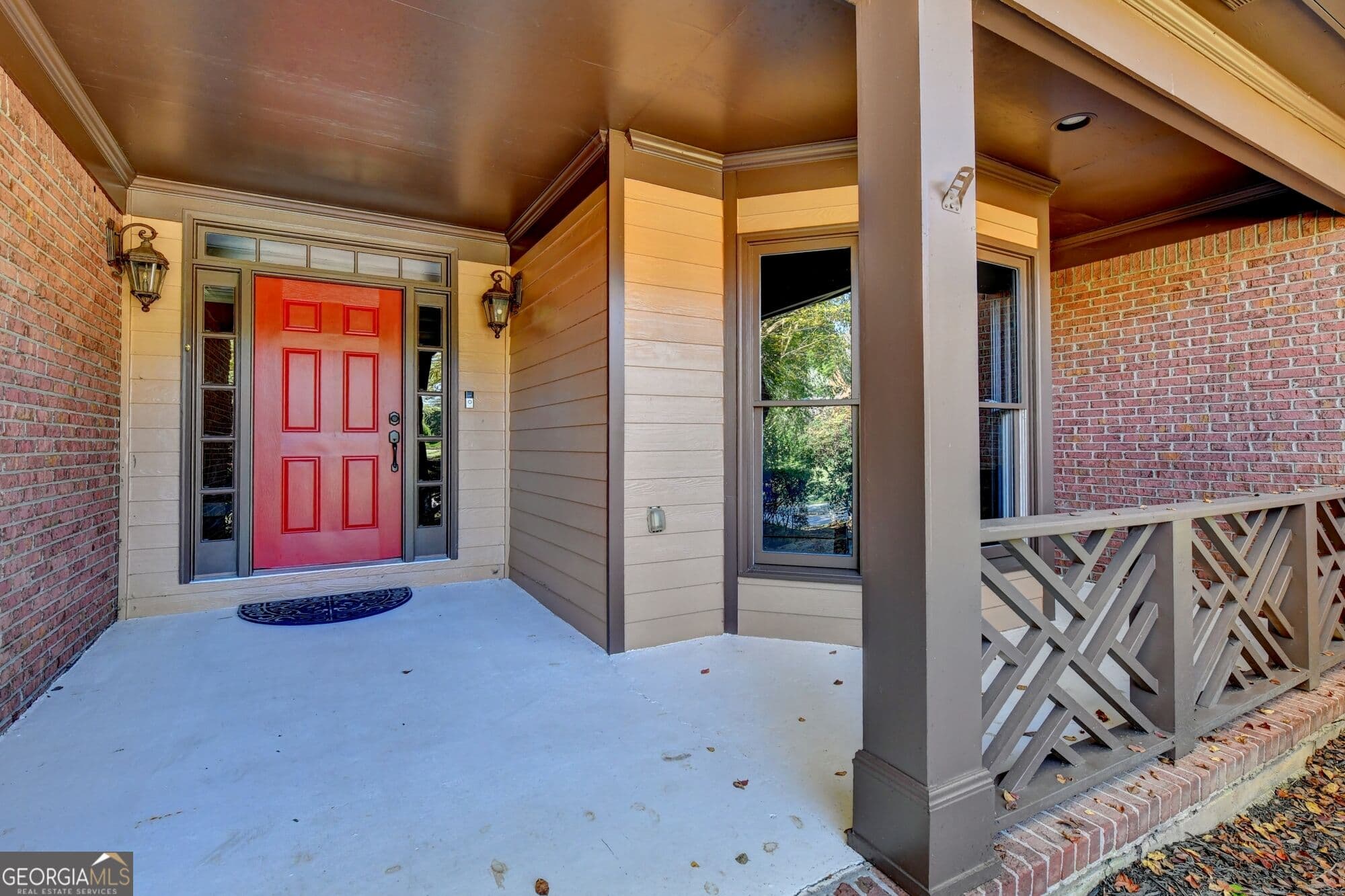 5 bedroom, 4.5 bathroom, 5,258 sq ft single family residence for sale at 4081 Blue Iris Hollow, Peachtree Corners, GA 30092 — photo 3