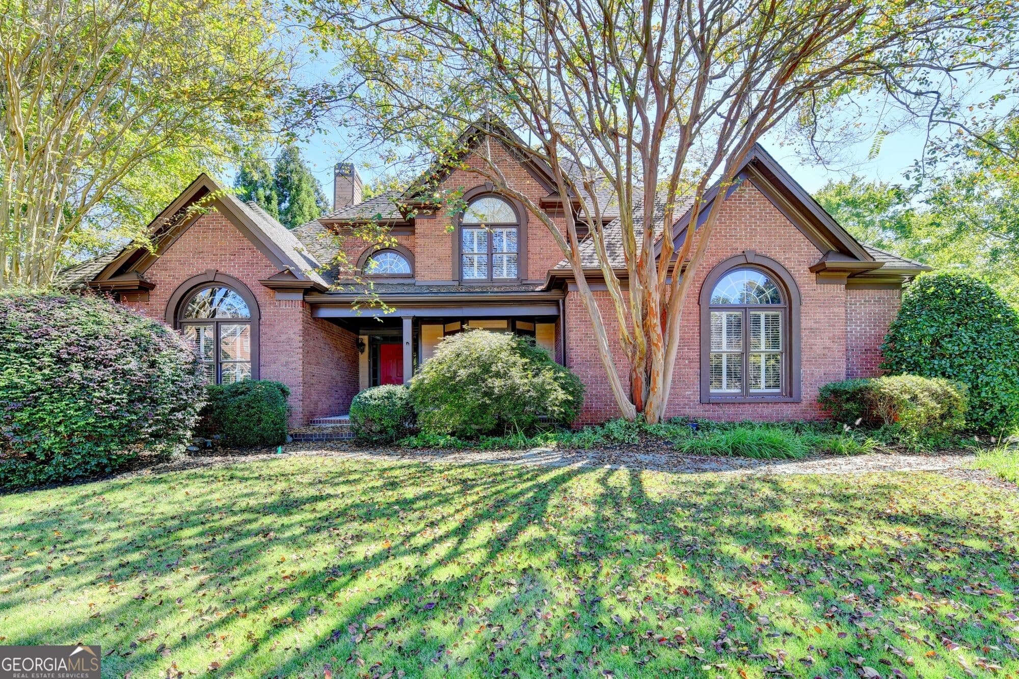 5 bedroom, 4.5 bathroom, 5,258 sq ft single family residence for sale at 4081 Blue Iris Hollow, Peachtree Corners, GA 30092
